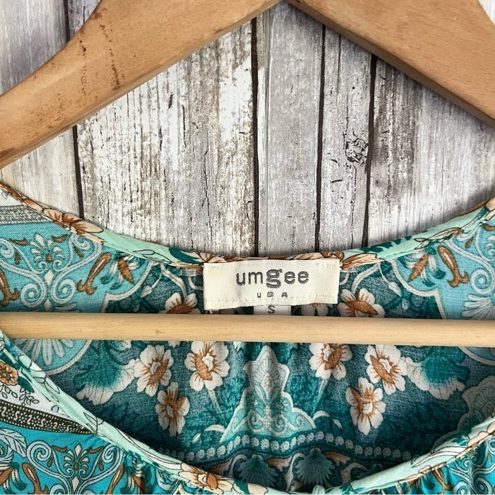 Umgee Mint Boho Floral Blouse - Picture 7 of 7